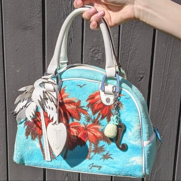 Juicy Couture Bags - Picture 6 of 7